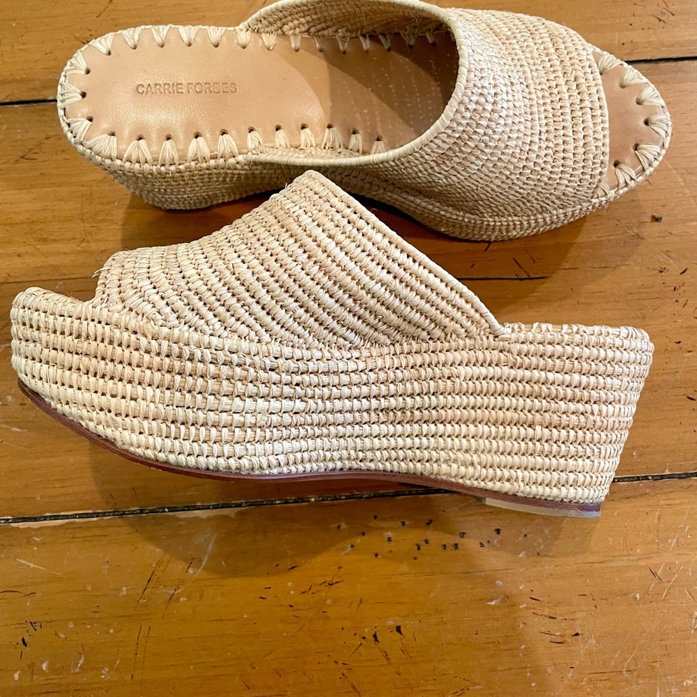 Carrie Forbes Karim Raffia Natural Espadrille Woven Wedge Sandal Heels Size 5 US